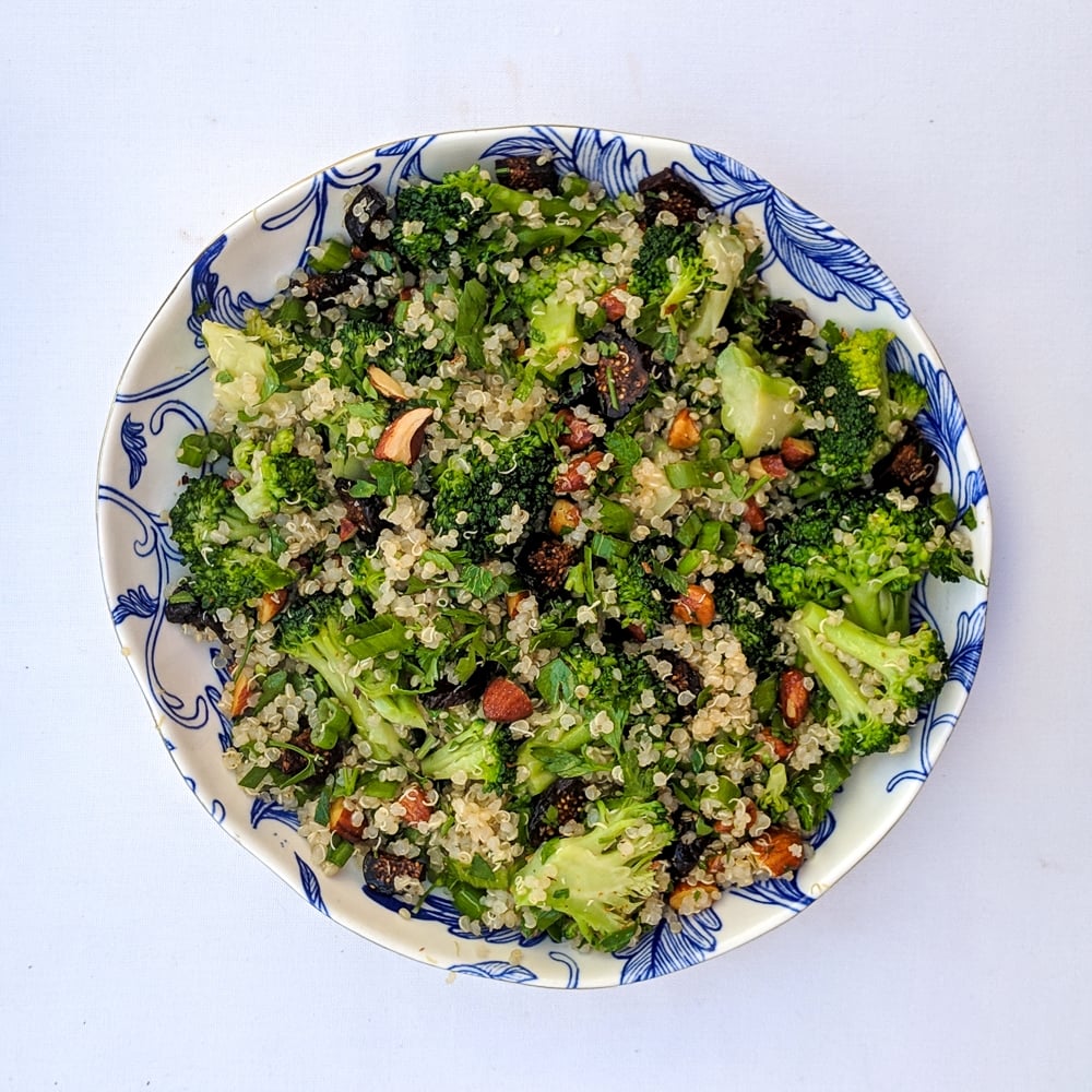 Vegan Broccoli Quinoa Bowl Recipe